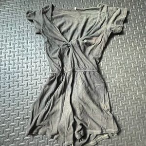 Free people green/gray tie die shorts romper with tie waiste. XS